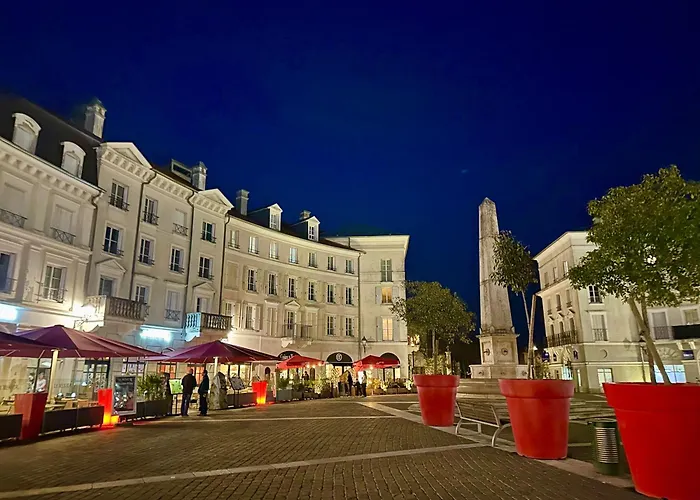 Appt Vue Place De Toscane - 4Min Disneyland-Paris