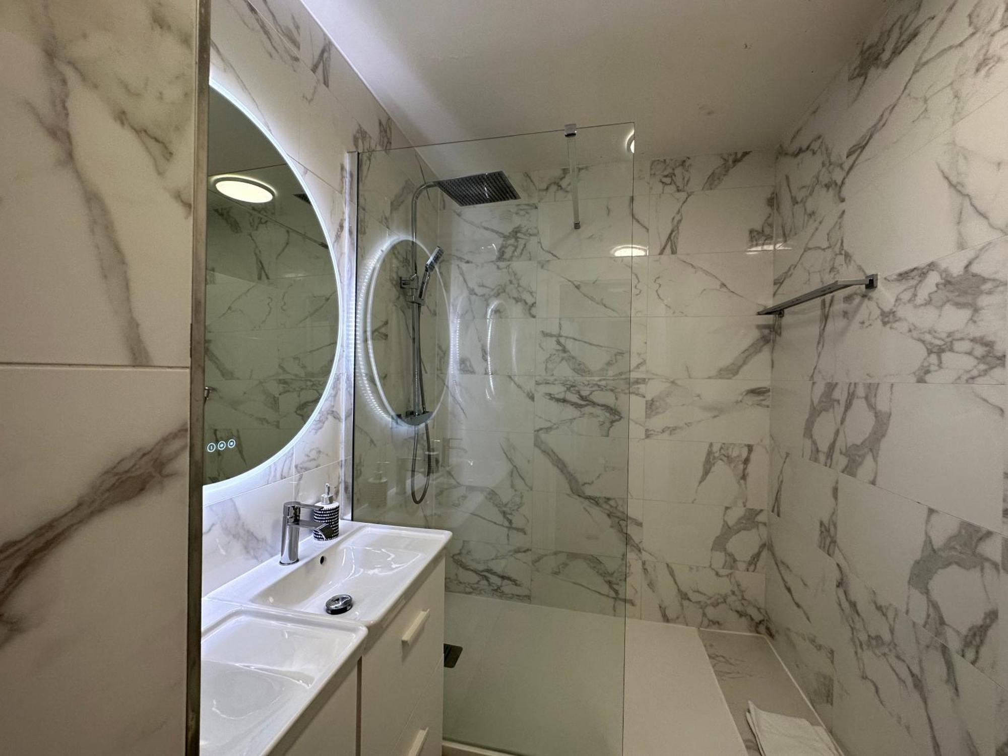 Appt Vue Place De Toscane - 4min Disneyland-paris *