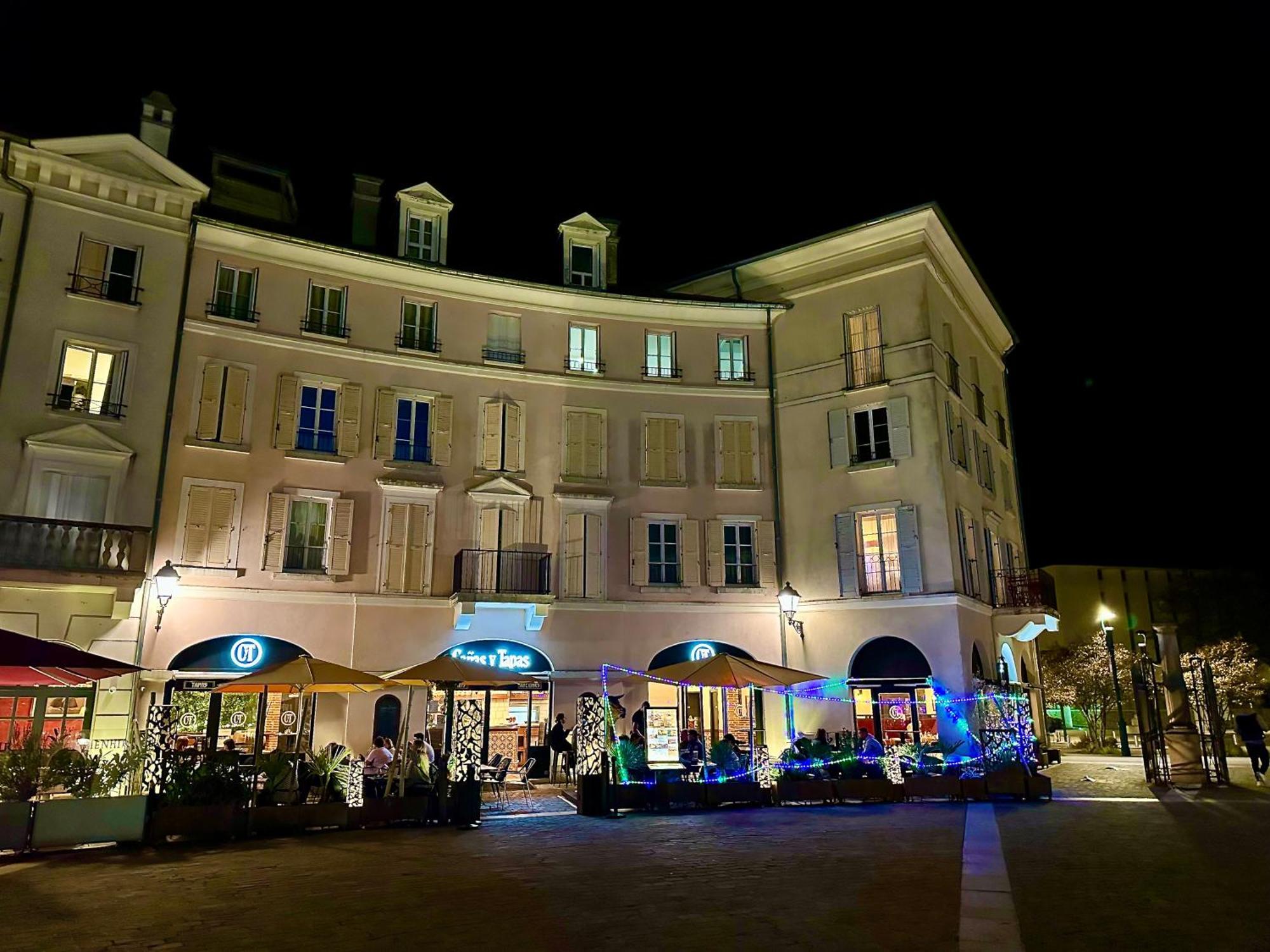 Appt Vue Place De Toscane - 4min Disneyland-paris *
